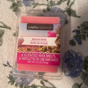 My favorite sent, but my wax warmer broke and I have to get ride if it.